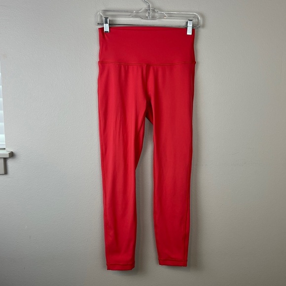 Lululemon Wunder Under High-Rise 7/8
Tight *Luxtreme 25" - Picture 2 of 4